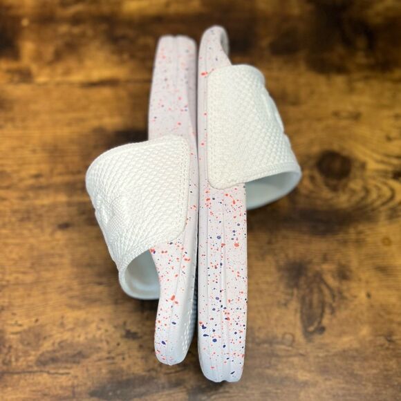 APL Big Logo TechLoom Slide Sandal in White/Impulse Red/Blue Haze.🤍💙 Size 5. N - Picture 5 of 16